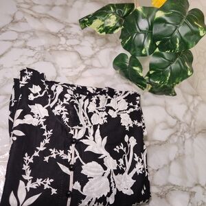 Elegant Black and White Floral Maxi Dress